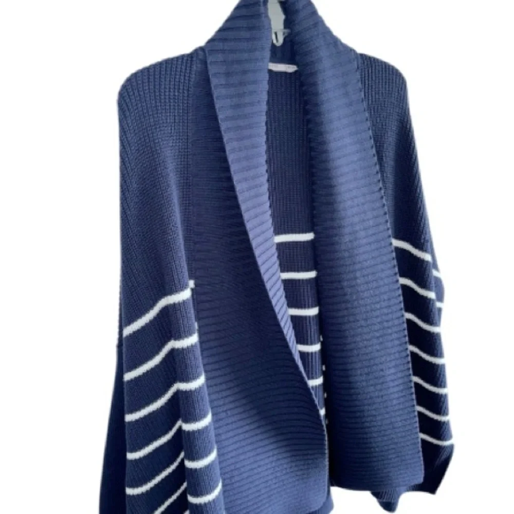 Athleta peaceful wrap